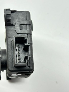 MOTOREK RADIÁTORU OPEL CORSA C 00829802 970504K03B