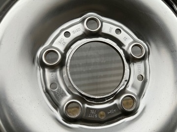 OEM KOLA ZIMNÍ BMW 1 E81 E87 E88 195/55/16 BRIDGESTONE 8MM