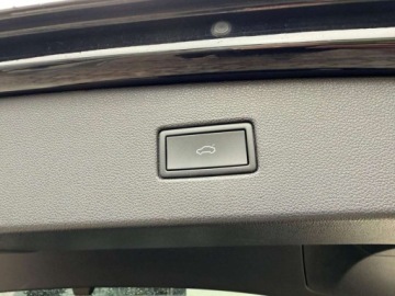 Volkswagen Tiguan II SUV R 2.0 TSI 320KM 2022 Volkswagen Tiguan 2.0 TSI 320KM R4x4DSGIQ.MATRIX360Niski PrzebiegASOSalonP, zdjęcie 37