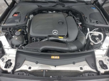 Mercedes Klasa E W214 2023 Mercedes-Benz Klasa E 350 4Matic 2023 2.0l 2.0 Benzyna 255KM, zdjęcie 6