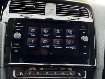 Volkswagen Golf VII Hatchback 3d Facelifting 1.5 TSI ACT 150KM 2019 Volkswagen Golf TSI 150KM Highline DSG MID LED Keyless Nawigacja ACC, zdjęcie 19