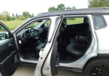 Jeep Compass II SUV Facelifting 1.3 GSE T4 150KM 2021 Jeep Compass z Gwarancja Kupiony Salon 2021r 1.3 Benzyna 150KM, zdjęcie 16