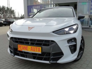 Cupra Terramar SUV 2.0 TSI 265KM 2025 Cupra Terramar VZ 265 KM 4X4 Navi Matrix Digital Alu 19 Keyless go Kamera