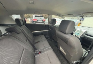 Toyota Corolla Verso AR10 2.2 D-4D 136KM 2009 Toyota Corolla Verso 2009 r. 2.2 Diesel 136KM, zdjęcie 14