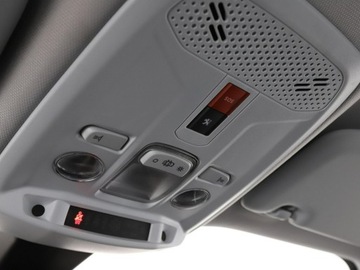 Peugeot 2008 II SUV 1.2 PureTech 130KM 2020 Peugeot 2008 Allure automat virtual kamera, zdjęcie 38