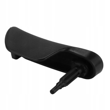 Ручка открывания капота черного цвета