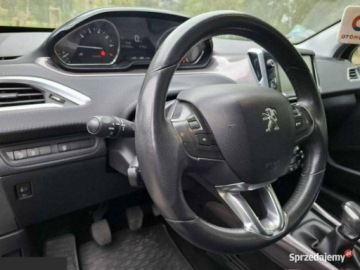 Peugeot 2008 I SUV 1.2 PureTech 82KM 2015 Peugeot 2008 1.2 benzyna 82KM 2015r Zadbany!, zdjęcie 9