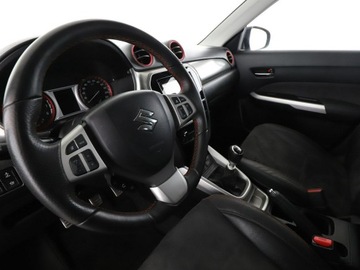 Suzuki Vitara III SUV 1.4 BOOSTERJET 140KM 2017 Suzuki Vitara skóra/alcantara navi klima auto, zdjęcie 13