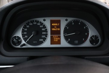 Mercedes Klasa B W245 170 116KM 2005 Mercedes B B 170 , Klima, Parktronic,ALU, zdjęcie 10