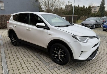 Toyota RAV4 IV 2016 Toyota RAV4 2,5 Hybrid 155KM Navi Klima 2xPDC Kamera Xenony 2.5 Hybryda, zdjęcie 3