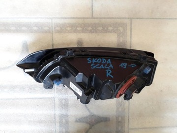SKODA SCALA 2019 - ROK SVĚTLO HALOGEN PRAVÝ 657.941.700