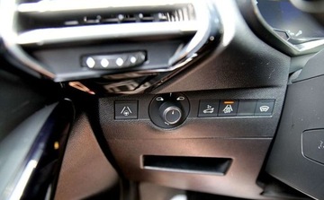  DS Automobiles DS 7 Crossback 1.6 E-Tense Rivoli aut NightVision Skory N, zdjęcie 24