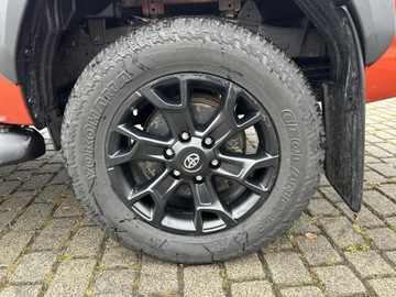 Toyota Hilux VIII Podwójna kabina Facelifting 2.8 D-4D 204KM 2023 Toyota Hilux 2.8 D-4D Double Cab Invincible 4x4 To, zdjęcie 10