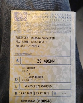 Citroen C1 II Hatchback 5d 1.0 VTi 72KM 2020 Citroen C1 I rej 2021r, 1.0 Benzyna. Uszkodzony. Poobijany. Jezdzi. VAT 23, zdjęcie 20