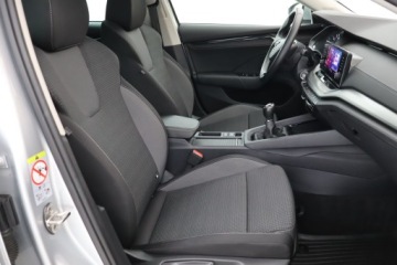 Skoda Octavia IV Liftback 1.5 TSI EVO 150KM 2022 Skoda Octavia 1.5 TSI, Salon Polska, zdjęcie 8