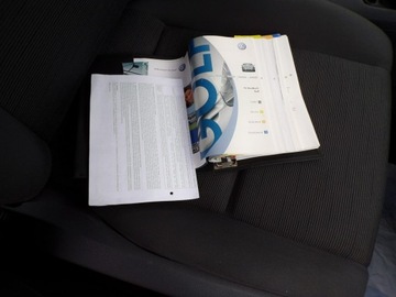 Volkswagen Golf V Hatchback 1.6 i 102KM 2005 Volkswagen Golf Klimtronic / 1.6 MPI / 102 KM / 5, zdjęcie 25
