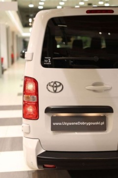 Toyota 2024 Toyota Proace Verso 2.0 D4-D Long Business 2.0 Diesel 144KM, zdjęcie 9