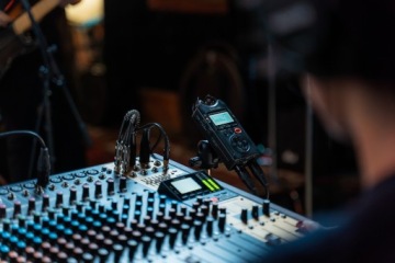 TASCAM DR-40X - ЦИФРОВОЙ РЕГИСТРАТОР В РАССРОЧКУ