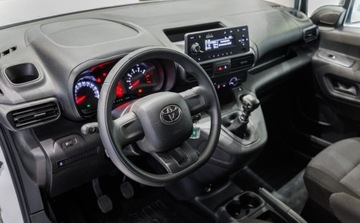 Toyota 2022 Toyota Proace City City 1.5 D-4D Standard 2,3t Active 1.5 Diesel 102KM, zdjęcie 19