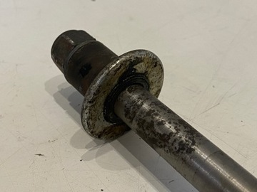 SUZUKI GSX 400E 400 E 82-87 ОСЬ ШПИЛЬКИ КОЛЕСА