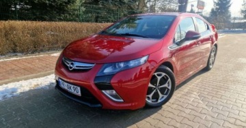 Opel Ampera 2011 Opel Ampera Opel Ampera 1.4 Hybryda Plug-in 151KM