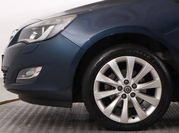 Opel Astra J Sports Tourer 1.4 Turbo ECOTEC 140KM 2012 Opel Astra 1.4 T, Xenon, Klima, Klimatronic, zdjęcie 14