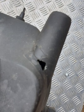 BMW E46 320I 325I 6 VÁLCŮ BENZÍN POUZDRO FILTRU VZDUCHU