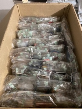 50 шт. АВТОМОБИЛЬНЫЕ АРОМАТЫ Елки MIX дизайны