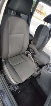 Ford C-MAX II 2010 Ford C-MAX 1.6 benz ,bezwypadek ,bogate wyposazenie 1.6 Benzyna 100KM, zdjęcie 19