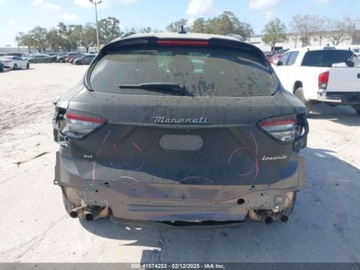 Maserati Levante 2022 Maserati Levante Trofeo 2022 3.8l 3.8 Benzyna 580KM, zdjęcie 4