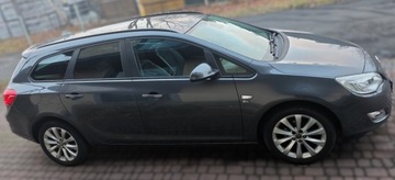 Opel Astra J Sports Tourer Facelifting 1.4 Turbo ECOTEC 120KM 2012 OPEL ASTRA J 1.4 Turbo 150 Lat Opla, zdjęcie 5