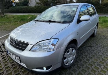 Toyota Corolla VIII Sedan 1.6 110KM 2002