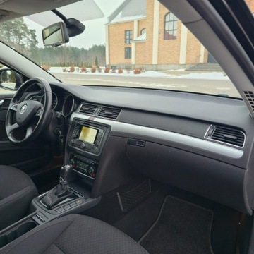 Skoda Superb II Outdoor 2.0 TDI CR DPF  140KM 2015 Škoda Superb Skoda Superb 2.0 TDI DSG Comfort, zdjęcie 24