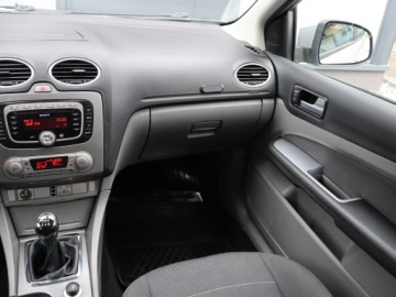 Ford Focus II Focus C-Max 2.0 i 16V 145KM 2008 Ford Focus 2.0 16V, GAZ, Klima, Klimatronic, zdjęcie 7