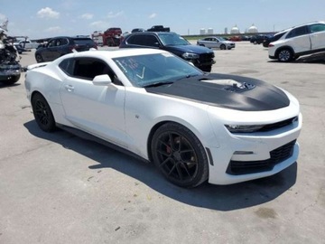 Chevrolet Camaro VI Coupe 6.2 455KM 2021 Chevrolet Camaro 2021, 6.2L, SS, od ubezpieczalni 6.2 Benzyna 455KM, zdjęcie 3