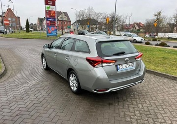 Toyota Auris II Touring Sports Facelifting 1.2 D-4T 116KM 2016 Toyota Auris Swiezo sprowadzony z Niemiec Zarejestrowany Ubezpieczony, zdjęcie 18