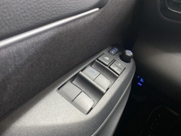 Toyota Yaris IV Hatchback 1.5 Hybrid Dynamic Force 116KM 2023 Toyota Yaris Cross Hybrid 1.5 Comfort Hybrid 1.5 C, zdjęcie 19