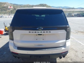 Chevrolet Suburban GMT900 2025 Chevrolet Suburban 4wd Z71, 2025r., 4x4, 6.2L 6.2 Benzyna 420KM, zdjęcie 7
