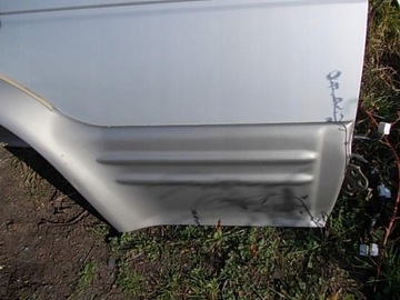HYUNDAI GALLOPER LONG LIŠTA DVEŘE PRAVÝ ZADNÍ