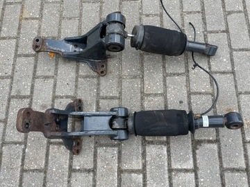 Amortyzator Poduszka Zawieszenia Kabiny Stralis
