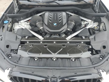 BMW X6 G06 2021 BMW X6 M50I, OD UBEZPIECZALNI 4.4 Benzyna 523KM, zdjęcie 10