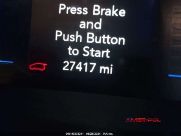 Chrysler Voyager V 2022 Chrysler Voyager 2022 r.3,6L LX 3.6 Benzyna 287KM, zdjęcie 6