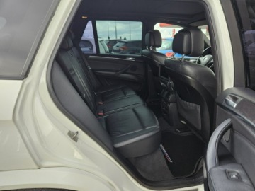 BMW X5 E70 SUV Facelifting xDrive40d 306KM 2011 BMW X5 3.0 diesek 306KM Automat, zdjęcie 6