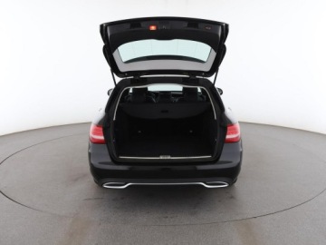 Mercedes Klasa C W205 Kombi 180 156KM 2015 Mercedes C 180 Półskóra Navi Klimatyzacja, zdjęcie 18