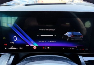 BMW Seria 5 G90-91 2025 BMW Seria 5 I wlasciciel M Pro Pakiet Hak Gwarancja Bezwypadkowy FVAT, zdjęcie 34