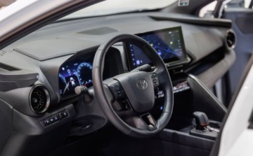 Toyota C-HR II SUV Plug-In 2.0 Hybrid Dynamic Force Plug-in  223KM 2025 Toyota C-HR 2.0 PHEV Style 2.0 Hybryda Plug-in 223KM, zdjęcie 32