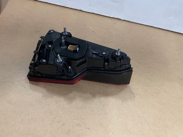 AUDI A4 B9 8W SEDAN SVĚTLO LED MATRIX PRAVÁ ZADNÍ PALCŮ PĚKNÝ USA 8W5945094D