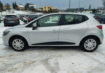 Renault Clio IV Hatchback 5d 1.2 16V 75KM 2014 Renault Clio Super stanMaly przebieg 1,2 Mpi 1.1 Benzyna 74KM, zdjęcie 9