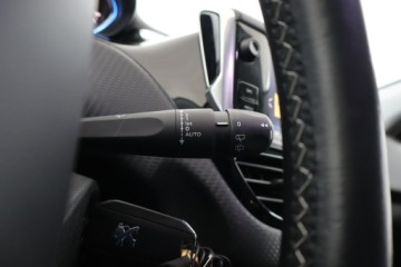 Peugeot 2008 I SUV Facelifting 1.2 PureTech 110KM 2018 Peugeot 2008 1.2 PureTech, 1. Właściciel, Skóra, zdjęcie 21