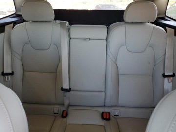 Volvo XC60 II 2022 Volvo XC 60 B5 INSCRIPTION, od ubezpieczalni 2.0 Benzyna 247KM, zdjęcie 9